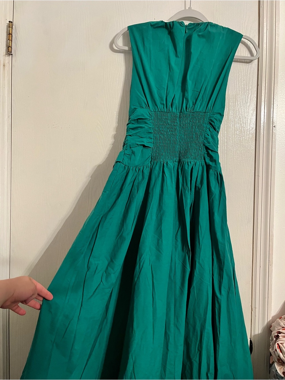 COMMENSE Ruched Waist Emerald Green Midi Dress - Picture 3 of 3